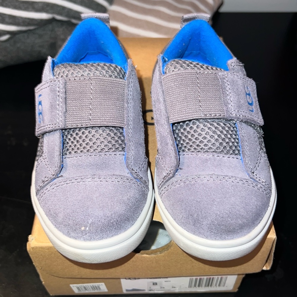Little boys ugg shoes